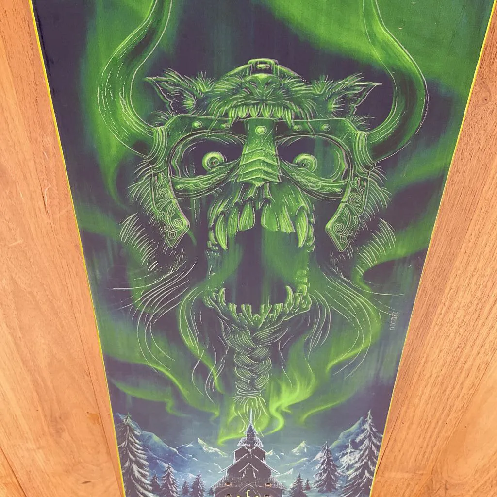 2023 Nitro Beast Snowboard