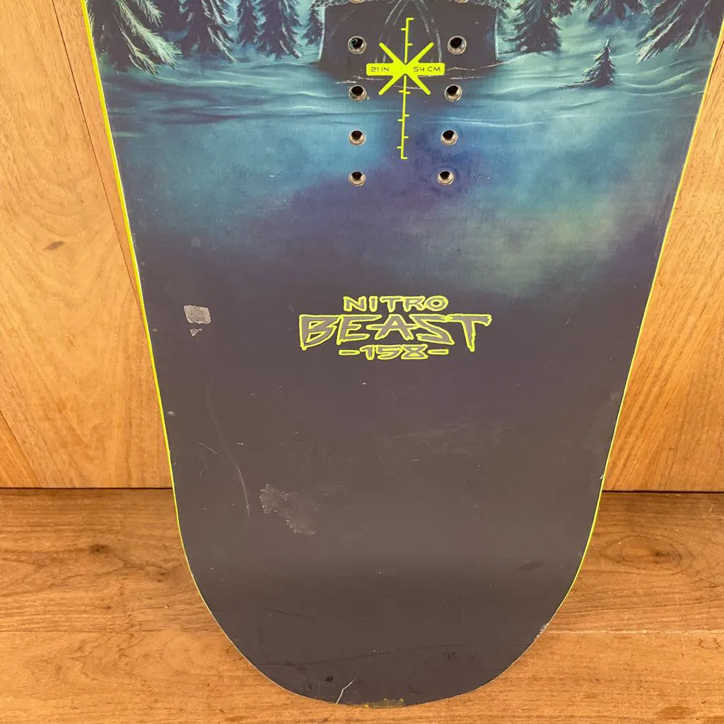 2023 Nitro Beast Snowboard