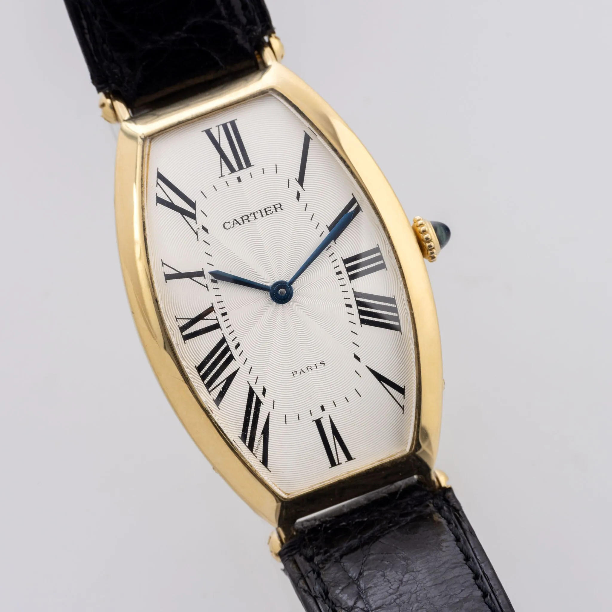 Cartier Paris Tonneau 18kt Yellow Gold “Paris “Dial