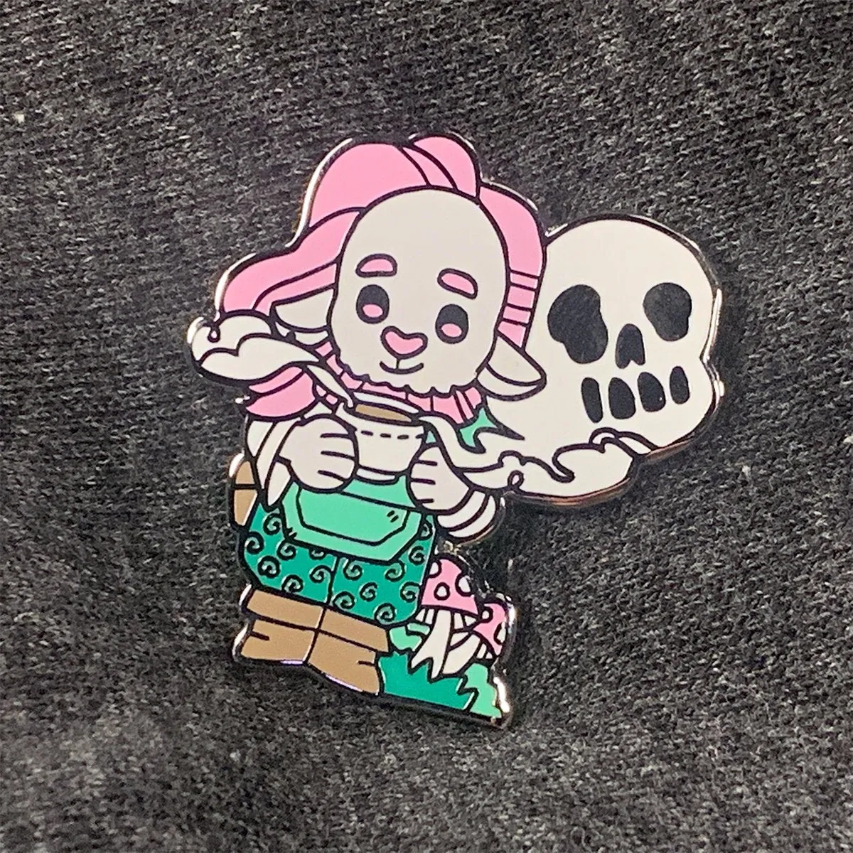 Critical Role Chibi Pin No. 5 - Caduceus Clay