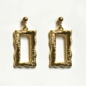 DISTORT EARRINGS [ Gold Plated Hollow Wavy Rectangle ]