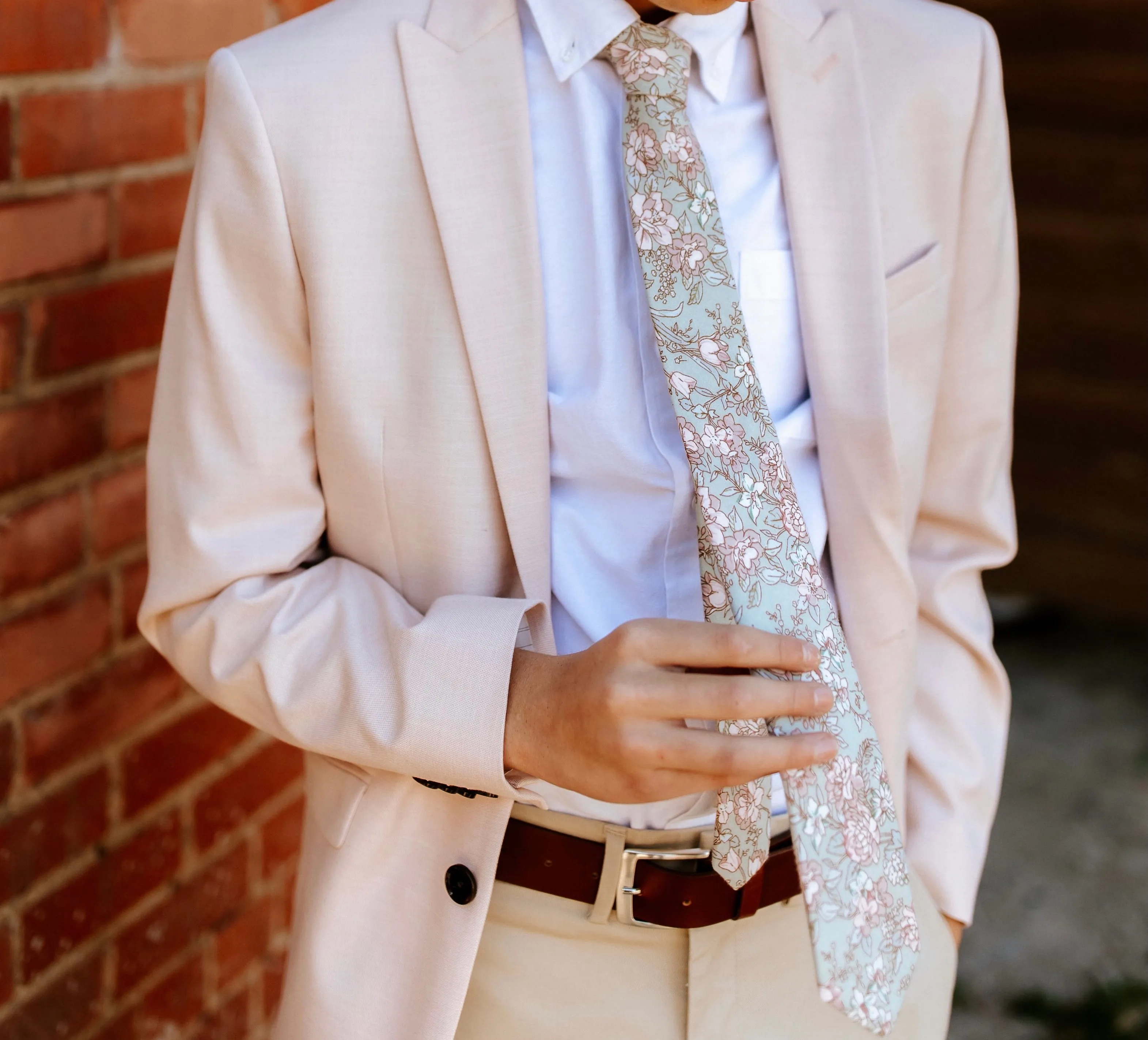 Edison Cotton Floral Neck Tie