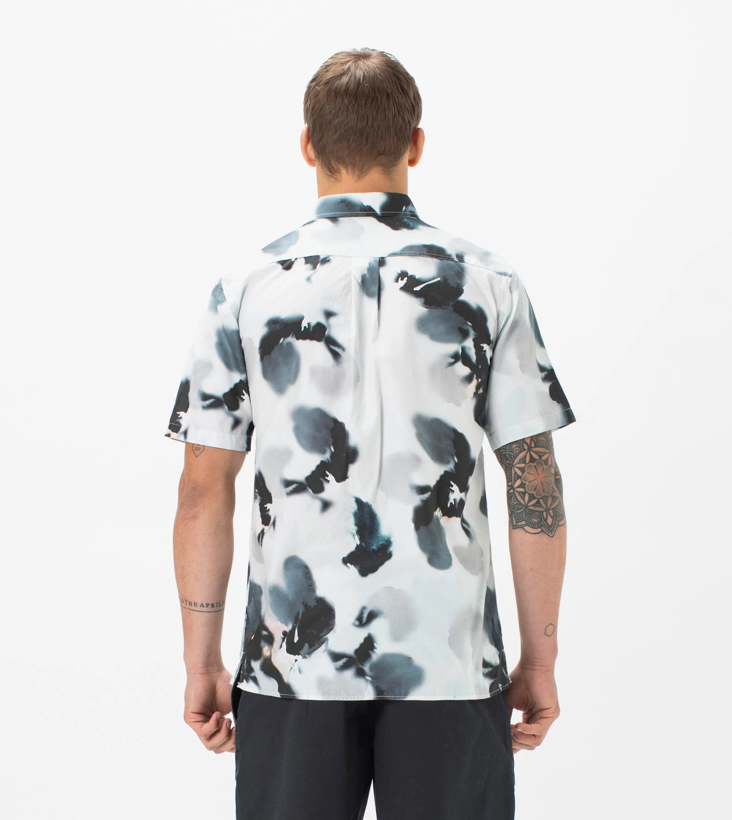 Floating Floral SS Shirt White