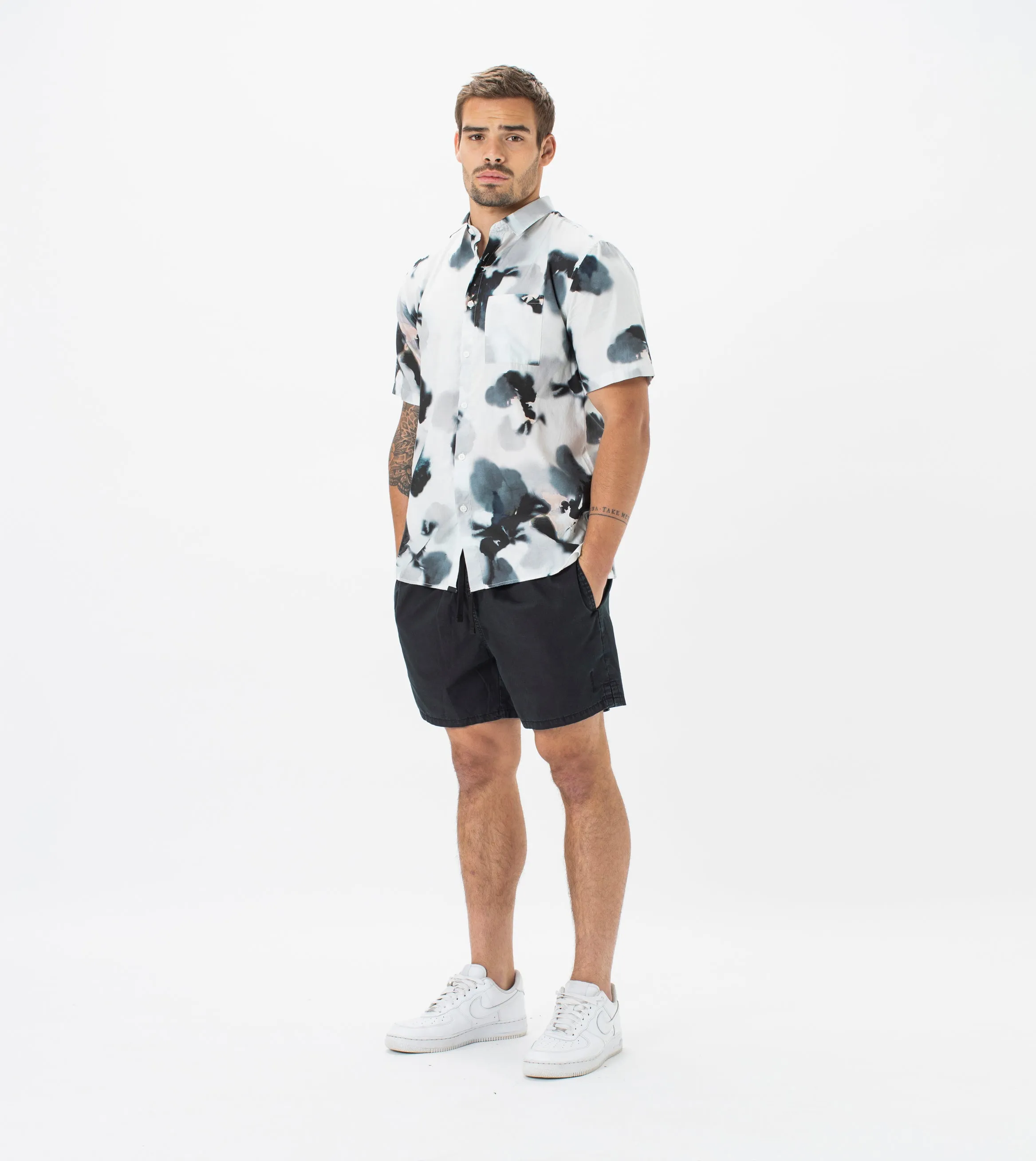 Floating Floral SS Shirt White