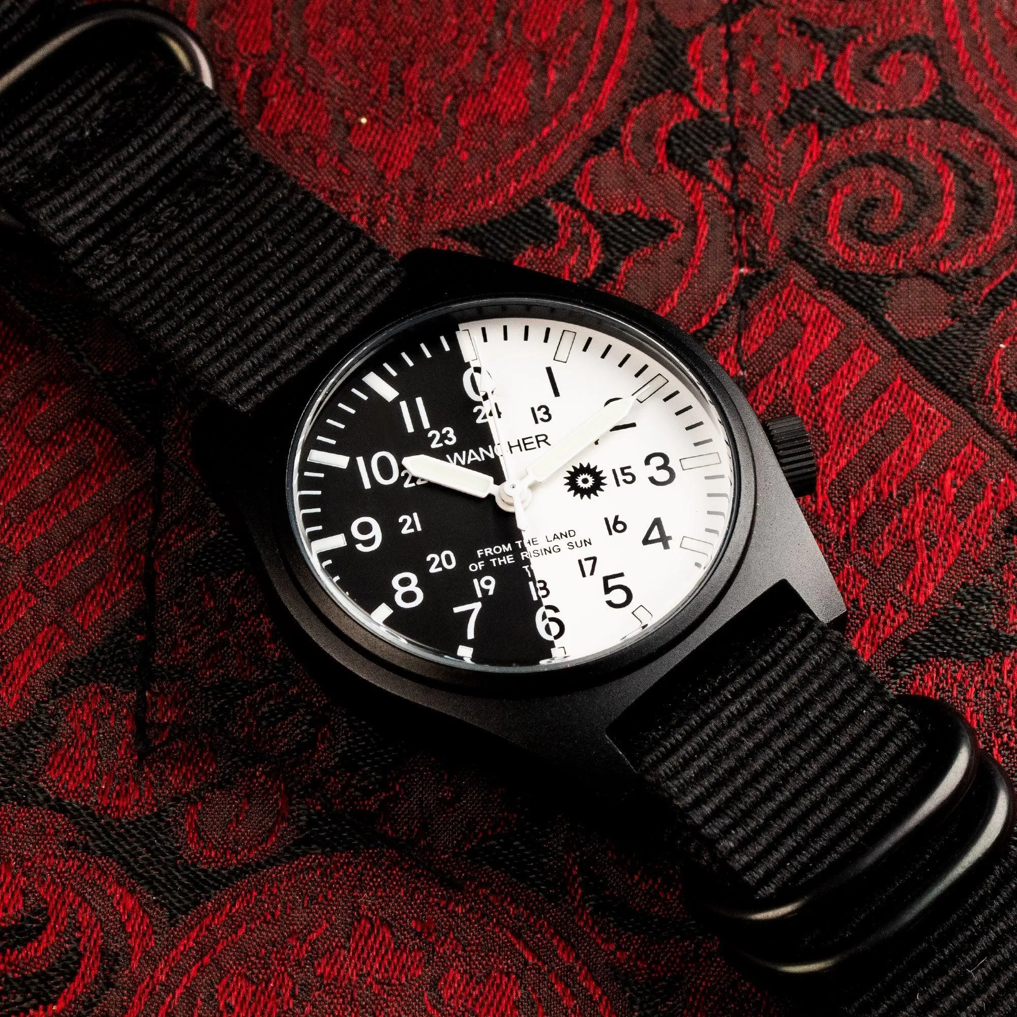 Gurkha Black&White Dial with B&W 0