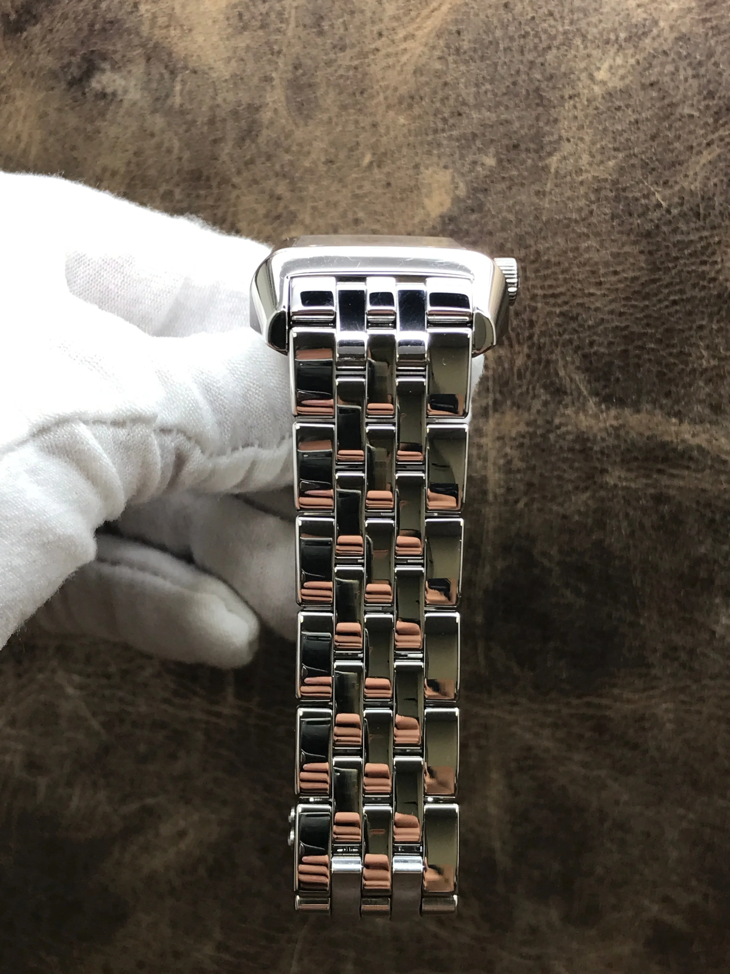 Jaeger-Lecoultre Reverso Grande Date 240.8.15 Silver Dial Manual Wind Watch