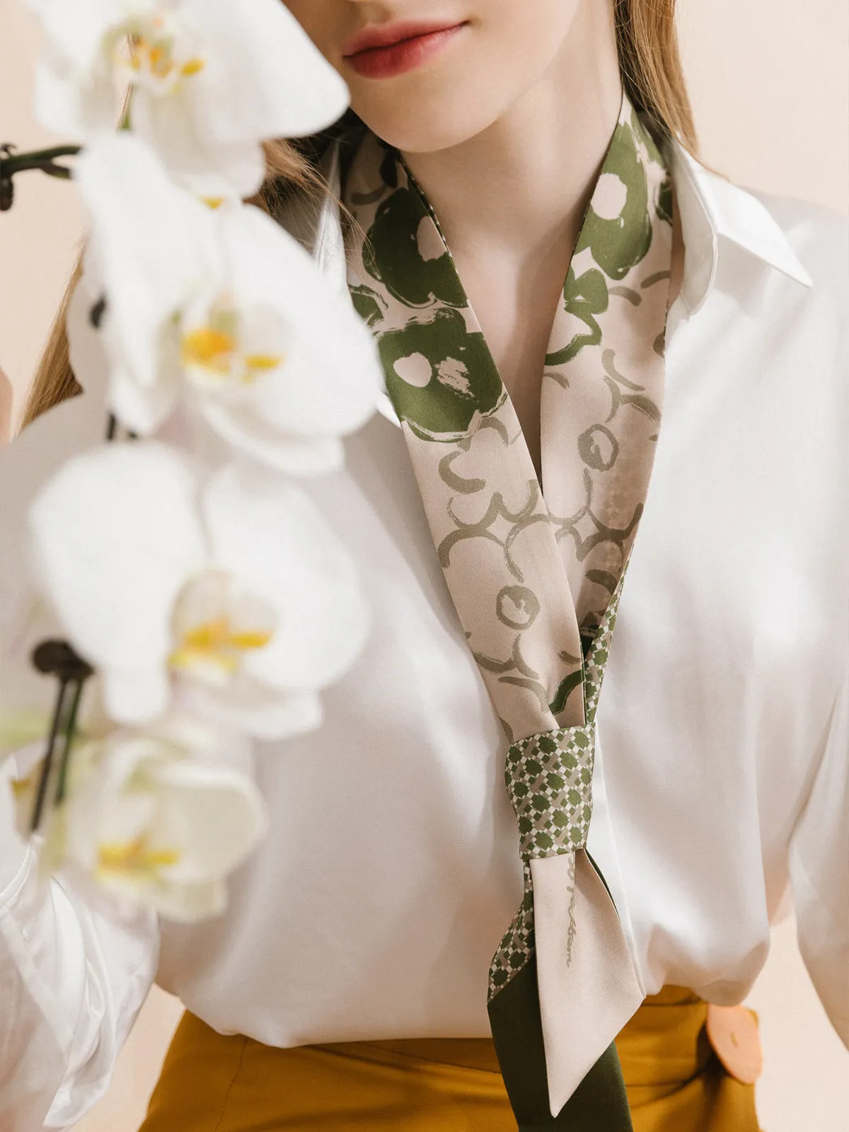 "Floral Houndstooth" Silk Skinny Scarf - Green